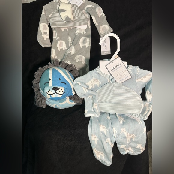 CARTERāS NWT size preemie, gray & white with elephant print - Picture 8 of 11